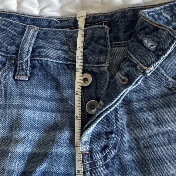 Abercrombie jean shorts - Picture 6 of 8